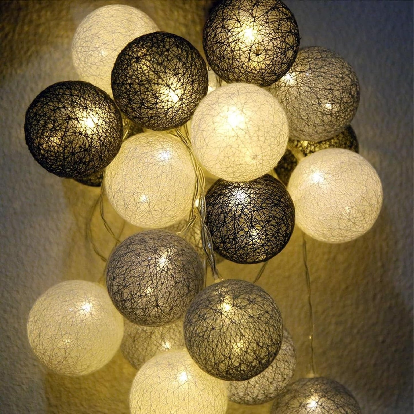 Lichterketten Inne Batterie, 3.8M Lichterkette Lampions 20 LED, Cotton Ball Lichterkette Kugeln für Kinderzimmer Weihnachten Party Garten Terrasse (Grau)