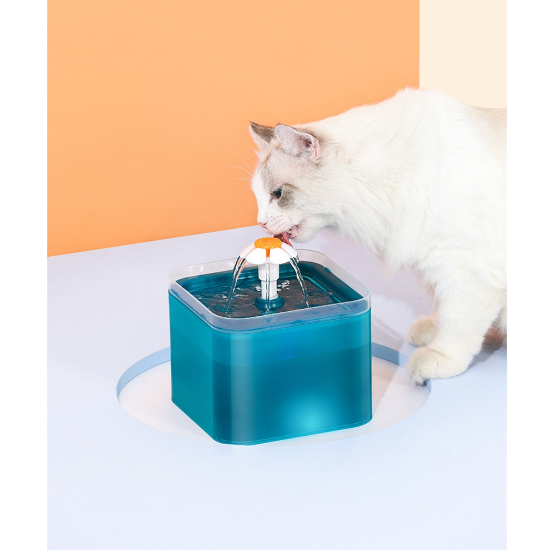 Cat Water Fountain, Ultra Quiet Cat Fountain 2L with LED Light, Activated Carbon Filter, Pet Water Fountain for Cats and Small Dogs