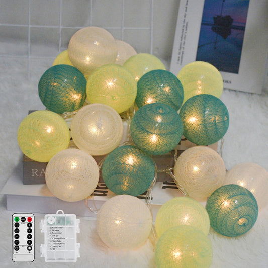 Ciskotu Baumwollkugeln Lichterkette Batteriebetrieben, 20 LED Dimmbar Cotton Ball Lichterkette mit Fernbedienung, LED Kugeln Lichterkette Innen für Kinderzimmer Weihnachten Hochzeit Party(Grün)